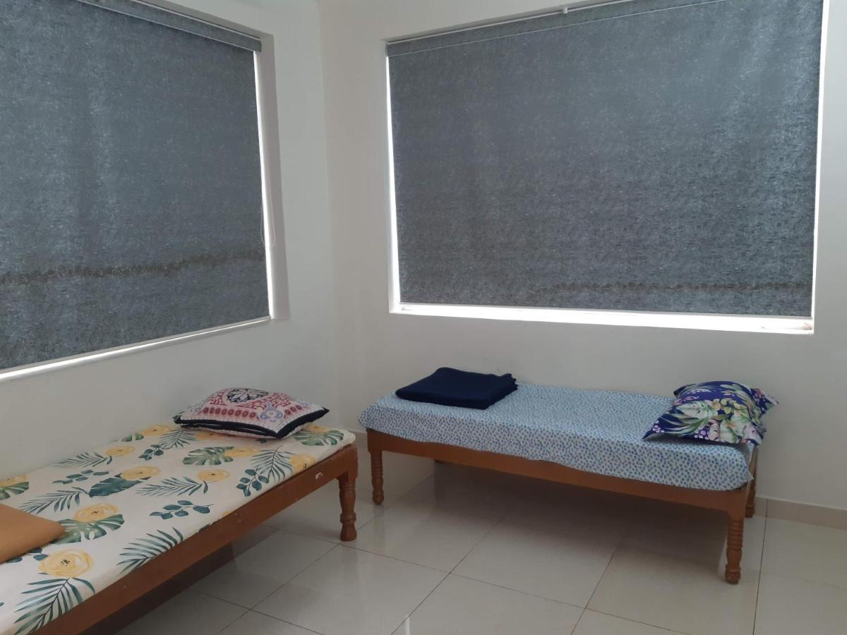 Srinivasa Hotel Tirupati Eksteriør billede